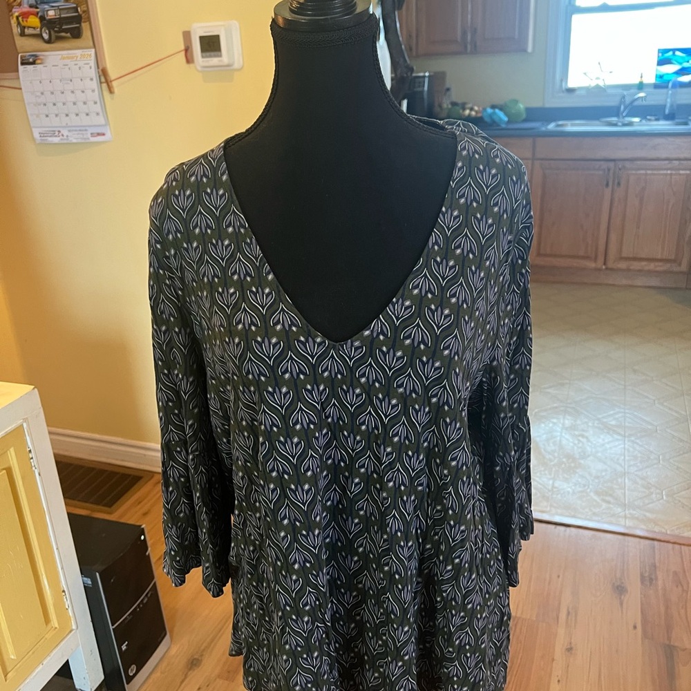 Seasalt Cornwall v neck top